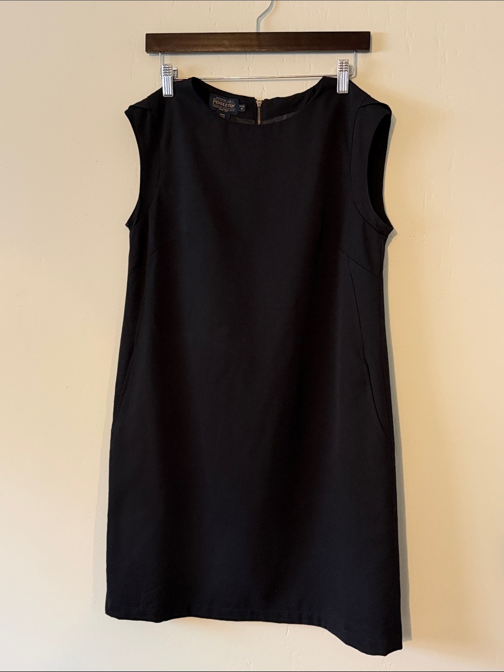 Pendleton Wool Black Sleeveless Shift Dress